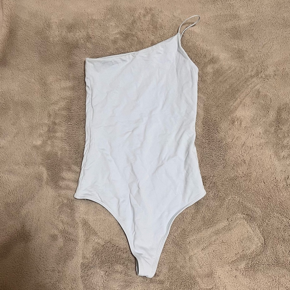 Aritzia Babaton Contour One Shoulder Strap Bodysuit